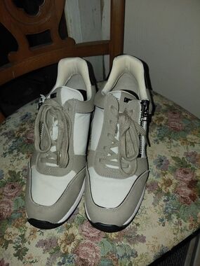 DKNY Women's Kaden Wedge Sneakers